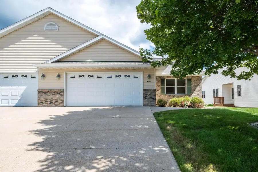 820 Chief Kewaskum PLACE, Kewaskum, WI 53040 - #2