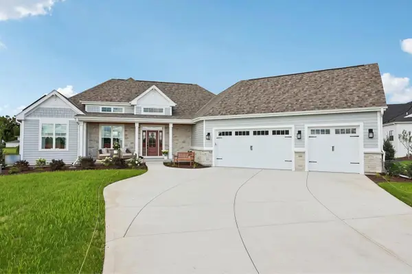 W358N6309 Ennis ROAD, Oconomowoc, WI 53066