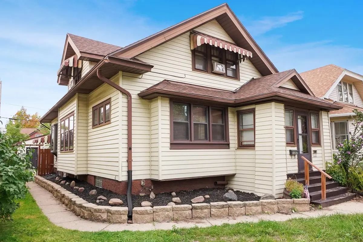 1205 S 74th STREET #1207, West Allis, WI 53214 - #1