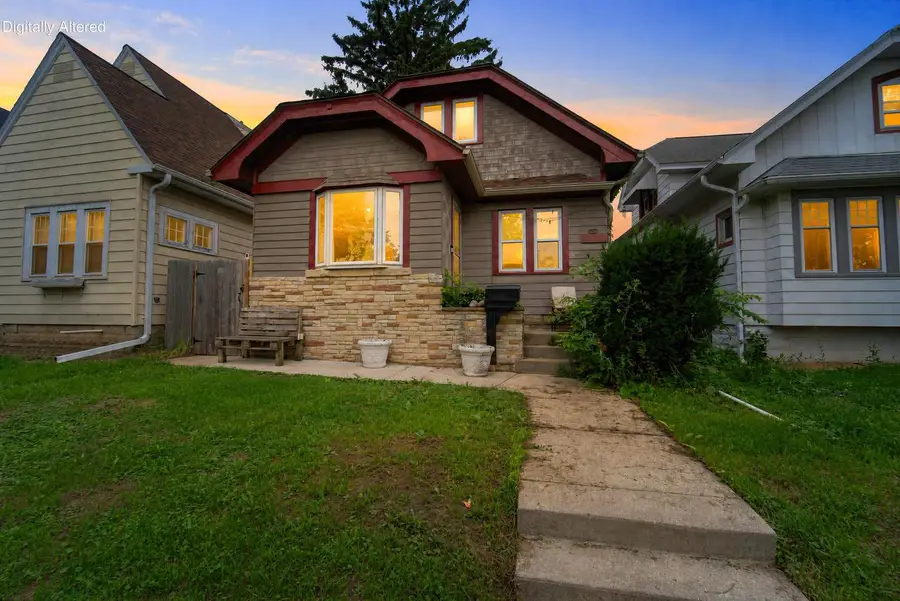 2049 S 72nd STREET, West Allis, WI 53219 - #2