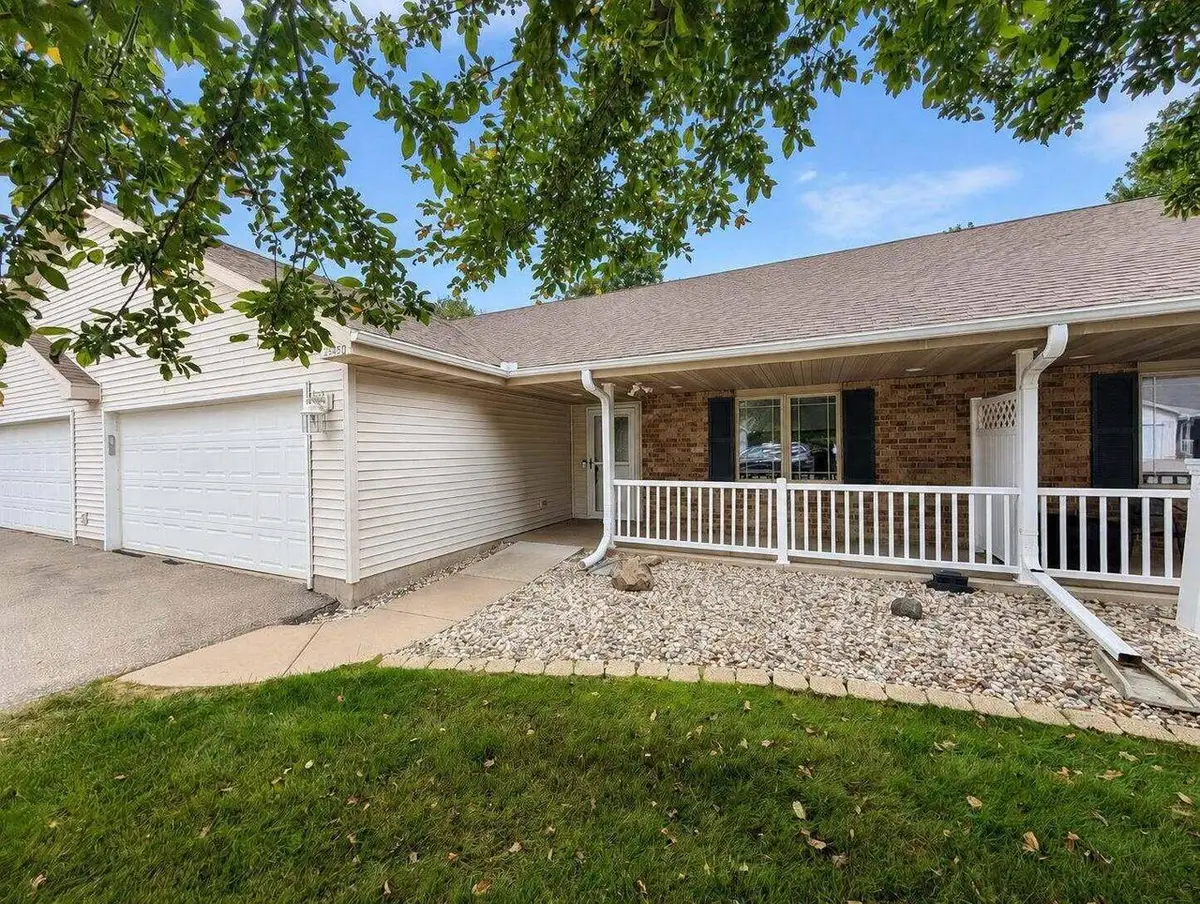 2645 Havenwood DRIVE #C, Oshkosh, WI 54904 - #1