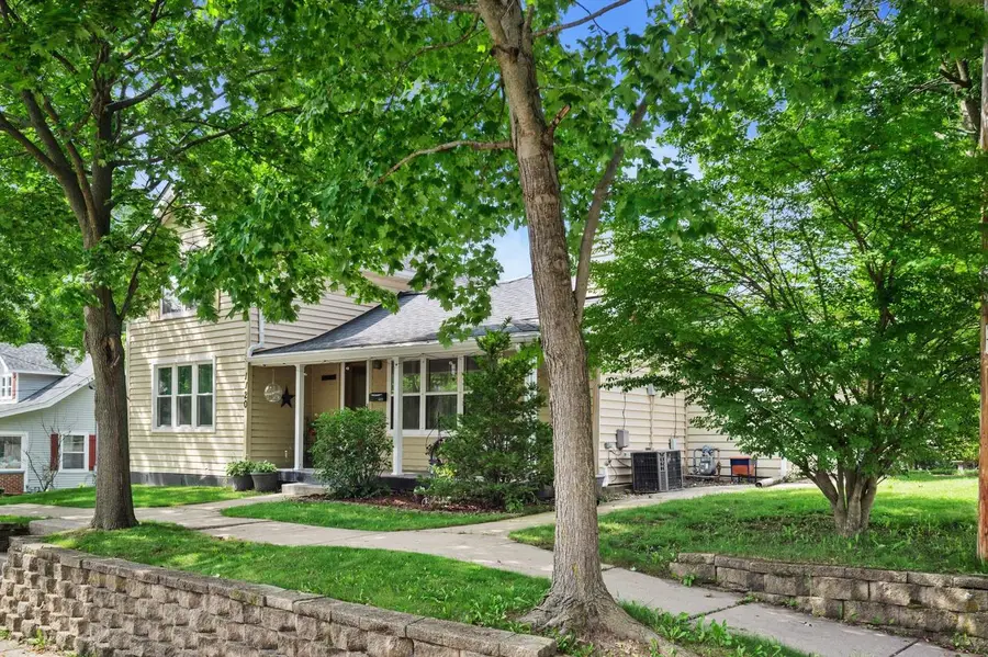 1120 11th AVENUE, Union Grove, WI 53182 - #3