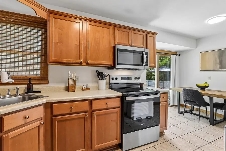 4376 S 84th STREET, Greenfield, WI 53228 - #3
