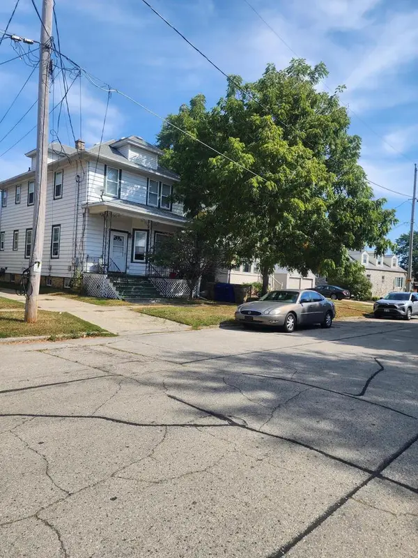 516 46th STREET, Kenosha, WI 53140