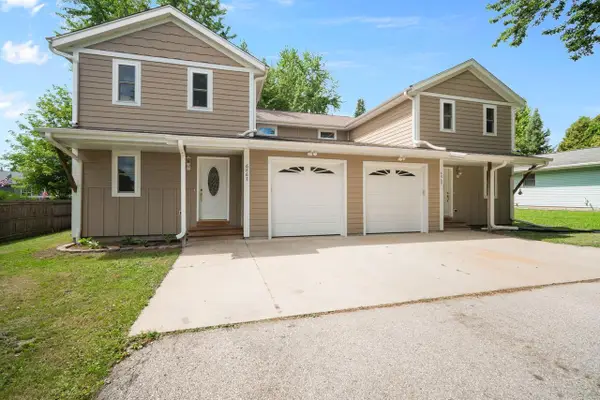 6867 Enge DRIVE, West Bend, WI 53090