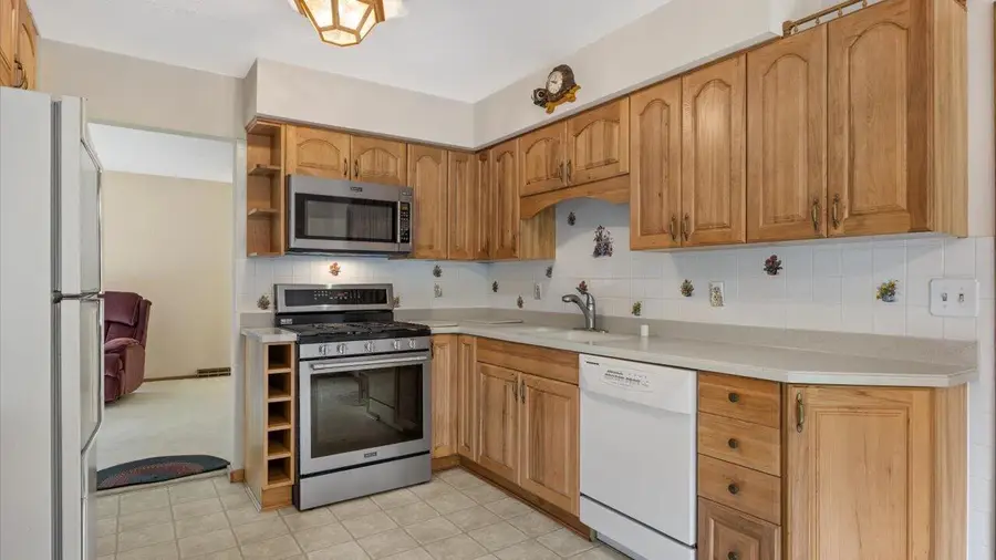 W215N10105 Hickory DRIVE, Colgate, WI 53017 - #3