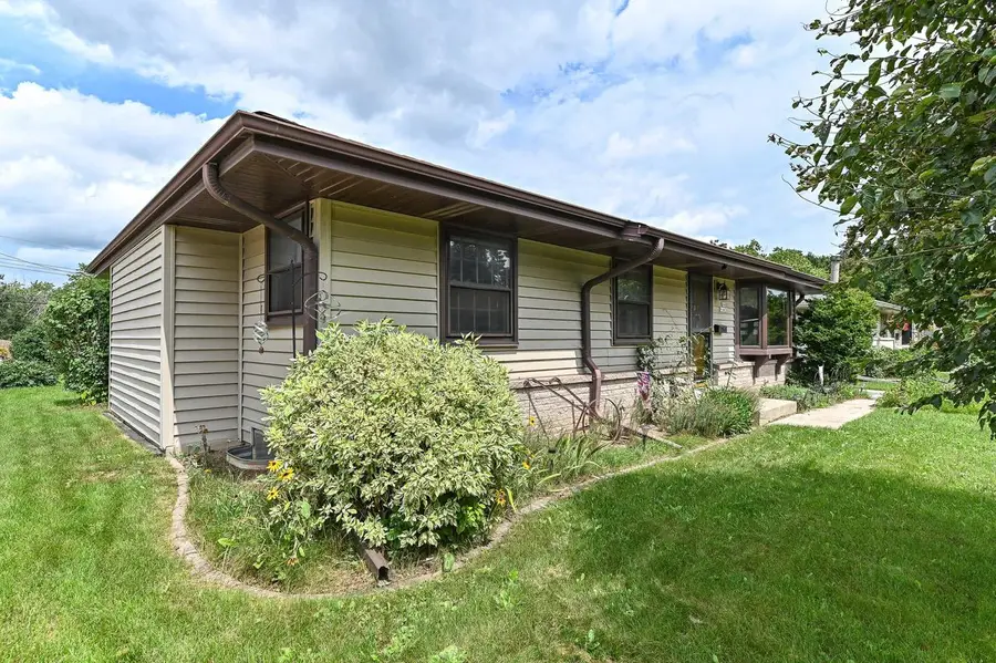 N84W14476 Menomonee AVENUE, Menomonee Falls, WI 53051 - #2