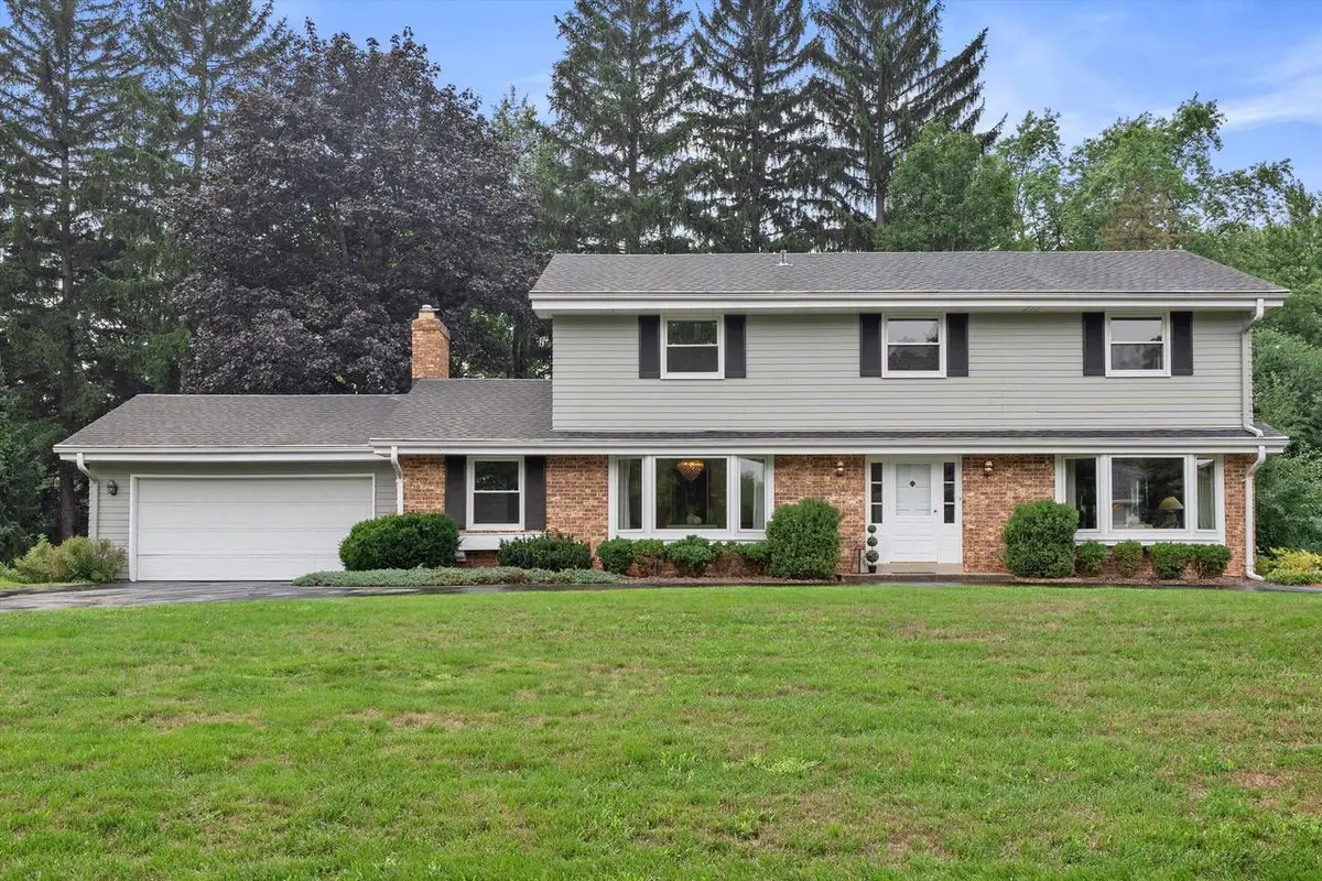1825 Jean Marie COURT, Brookfield, WI 53005 - #1