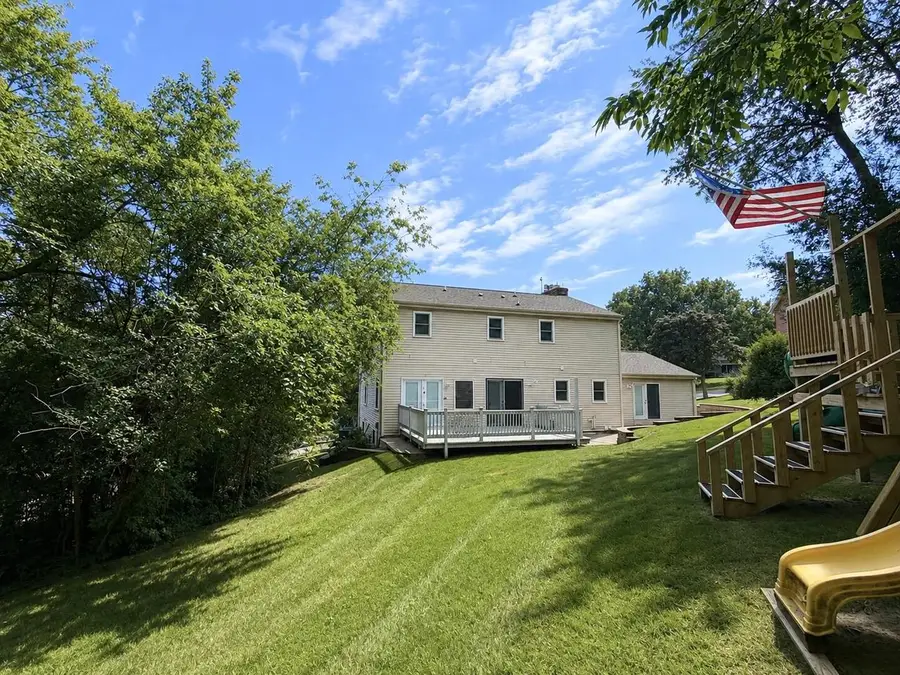 2124 Harris-Highland DRIVE, Waukesha, WI 53188 - #3