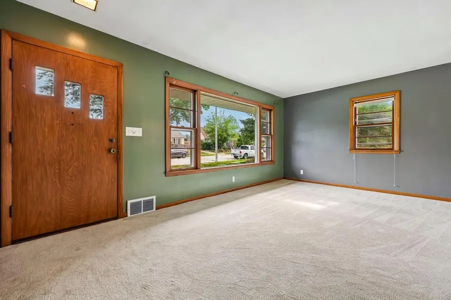 1413 Marion AVENUE, South Milwaukee, WI 53172 - #3