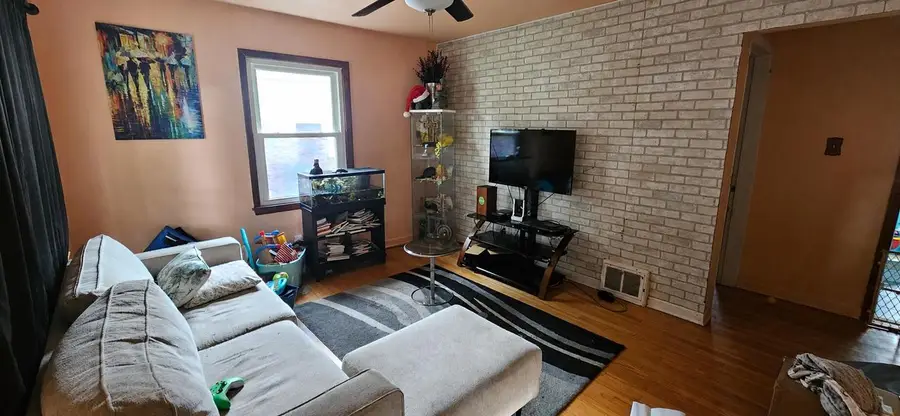 834 E Holt AVENUE, Milwaukee, WI 53207 - #3