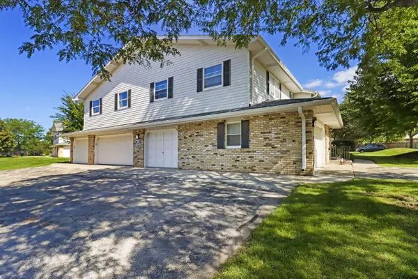 8631 31st COURT #104, Kenosha, WI 53142