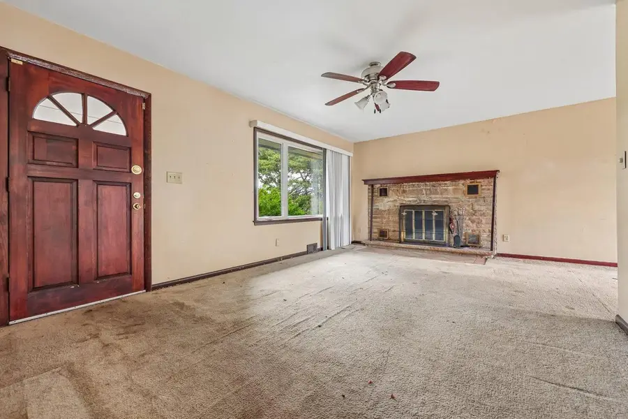 10611 W Silver Spring DRIVE, Milwaukee, WI 53225 - #2