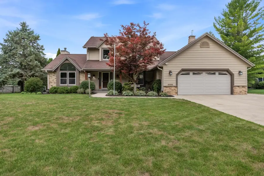 W144N4871 Stone DRIVE, Menomonee Falls, WI 53051 - #3