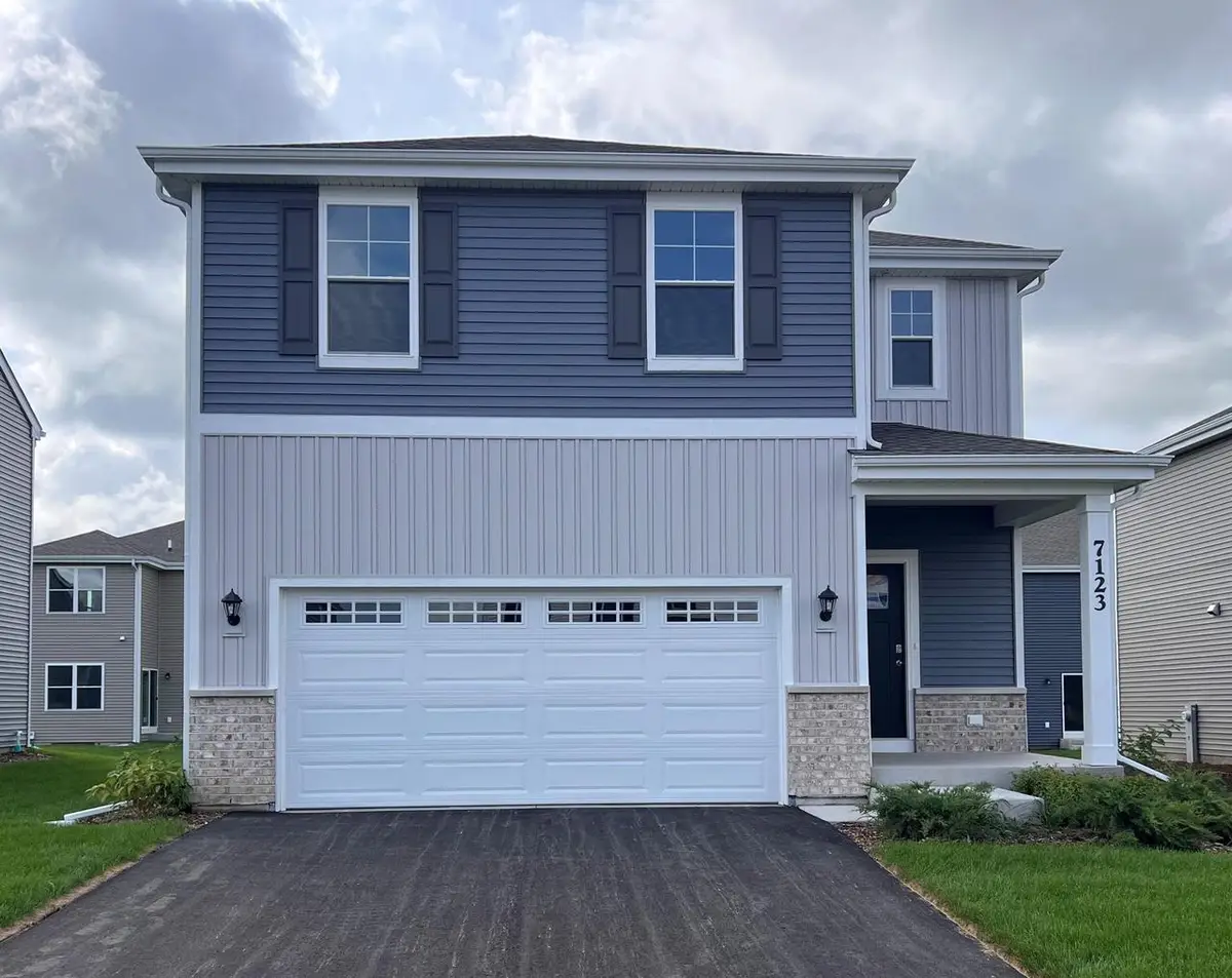 7123 Oakmont ROAD, Mount Pleasant, WI 53403 - #1