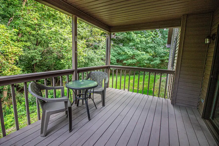 N81W13172 Country Terrace LANE #A, Menomonee Falls, WI 53051 - #2