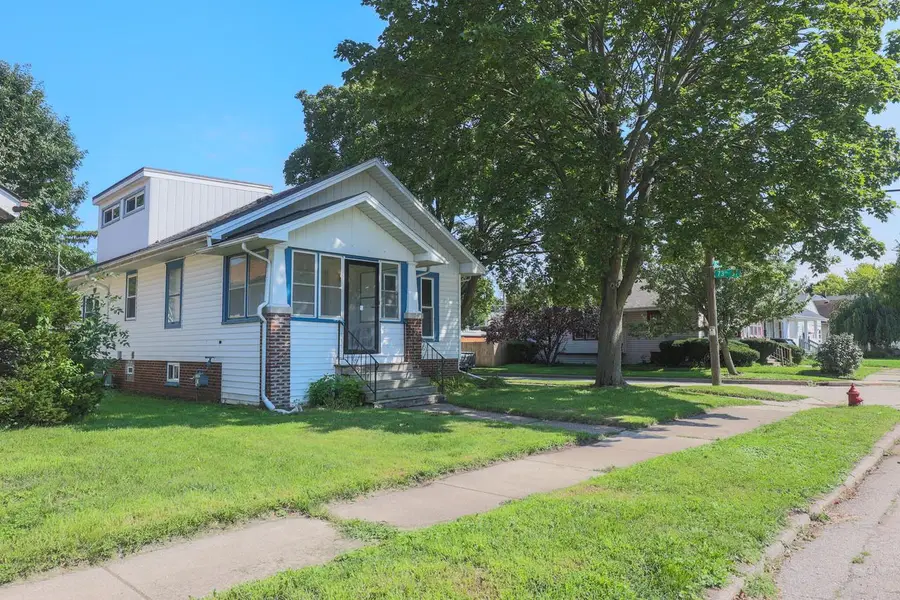 7215 32nd AVENUE, Kenosha, WI 53142 - #2