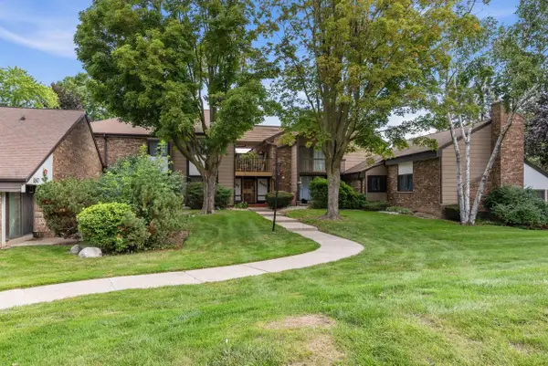 8643 N Servite DRIVE #216, Milwaukee, WI 53223