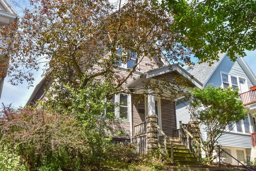 2533 N Fratney STREET, Milwaukee, WI 53212 - #2
