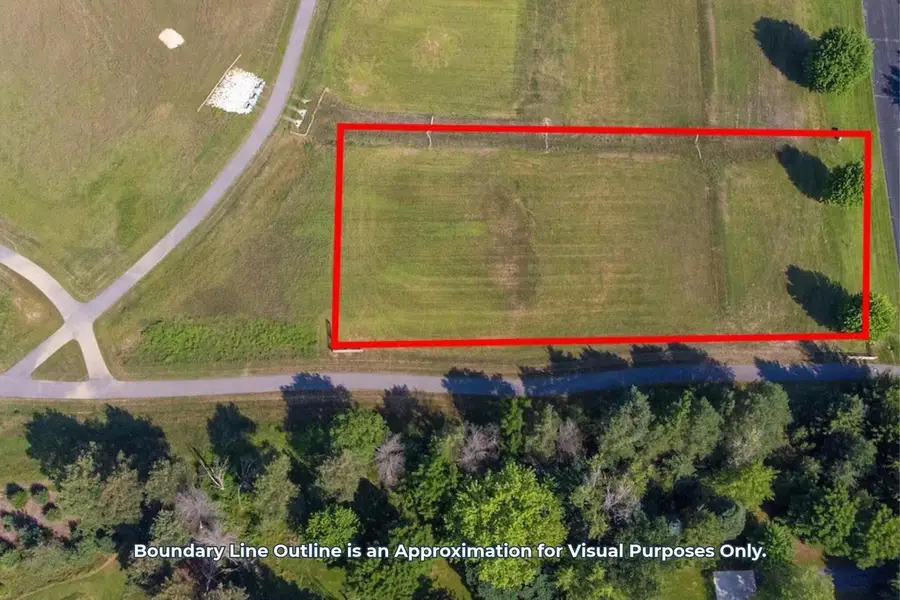 705 S WAYFARE TRAIL, Summit, WI 53066 - #3