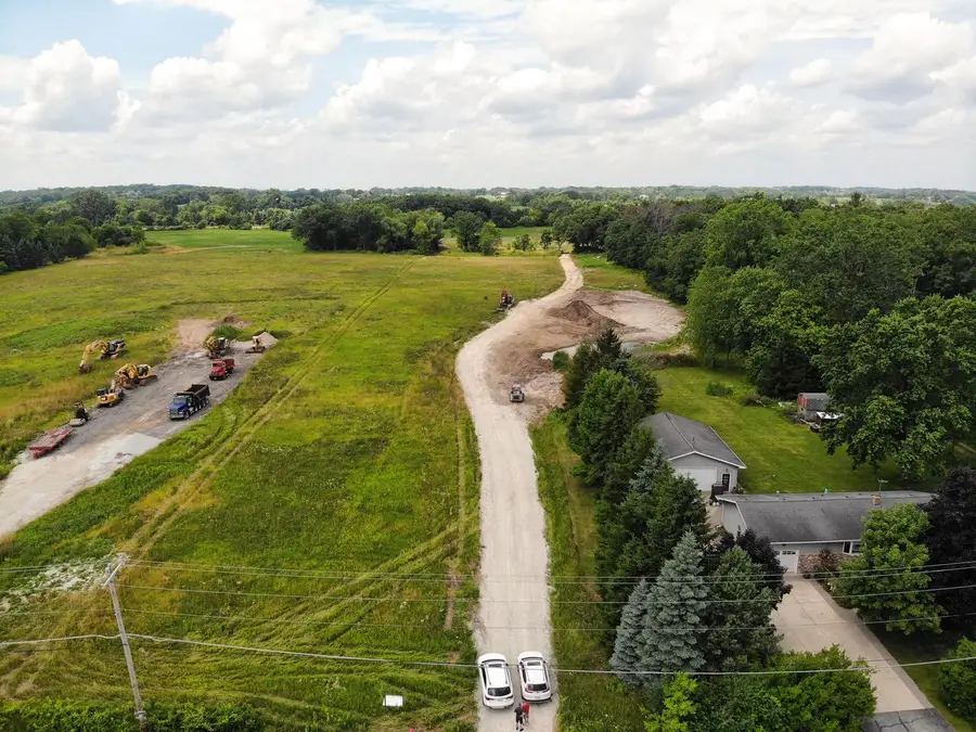 5202 COUNTY HIGHWAY H, Racine, WI 53406 - #3