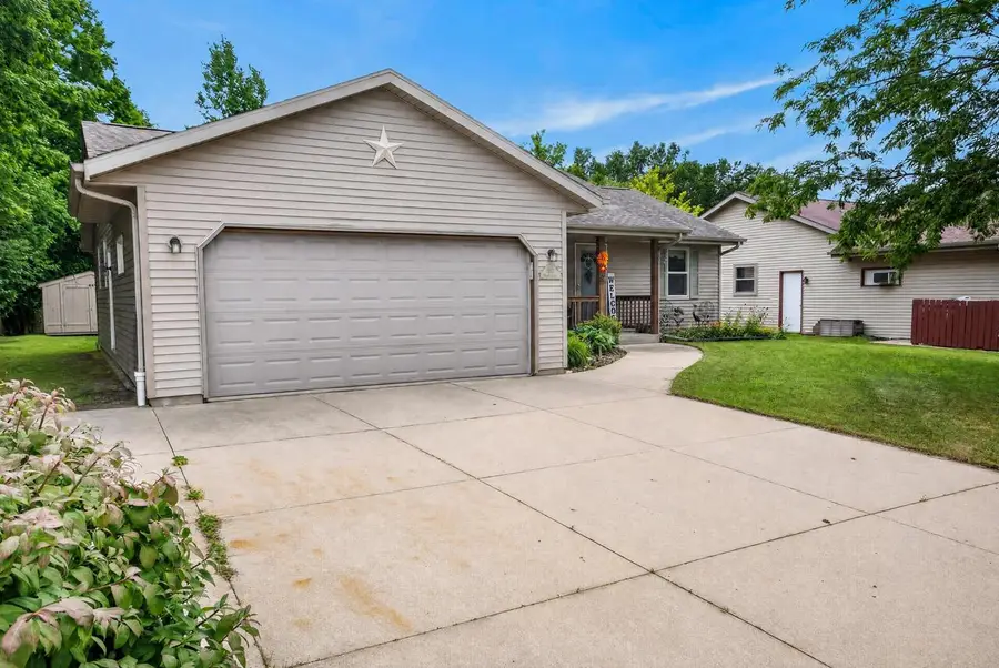 513 Polaris STREET, West Bend, WI 53095 - #3