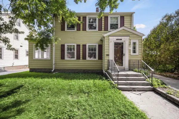 525 68th PLACE, Kenosha, WI 53143