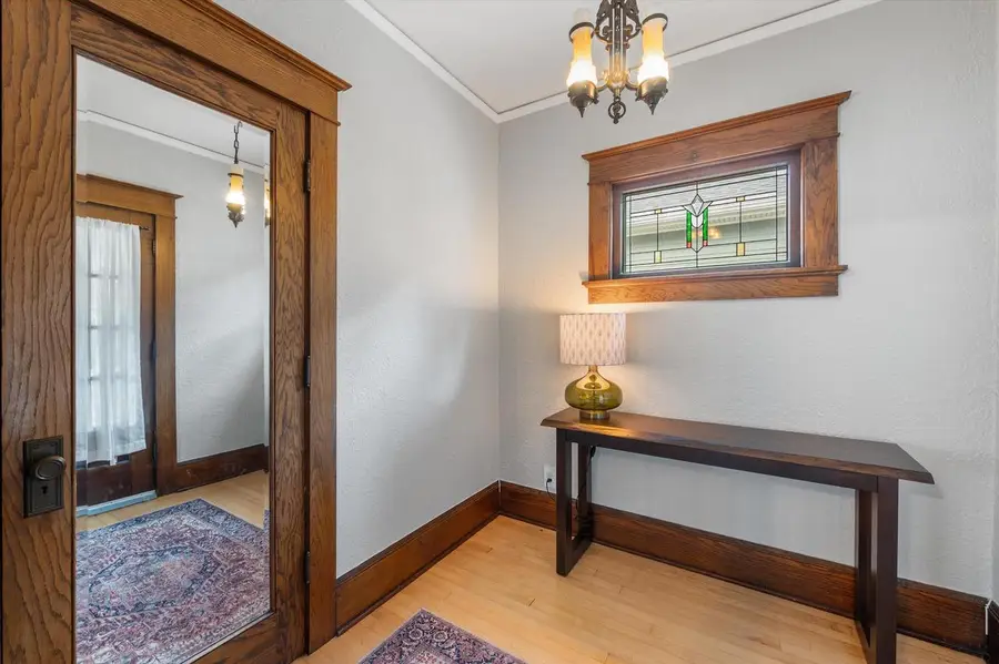 1935 N 54th STREET, Milwaukee, WI 53208 - #3