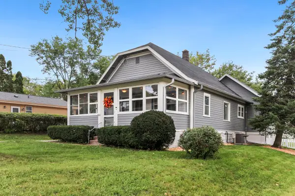 2011 Highland AVENUE, Waukesha, WI 53186