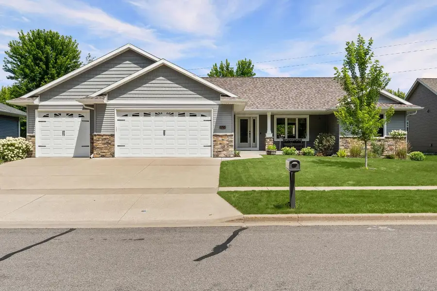 929 Rolling Oaks DRIVE, Onalaska, WI 54650 - #2