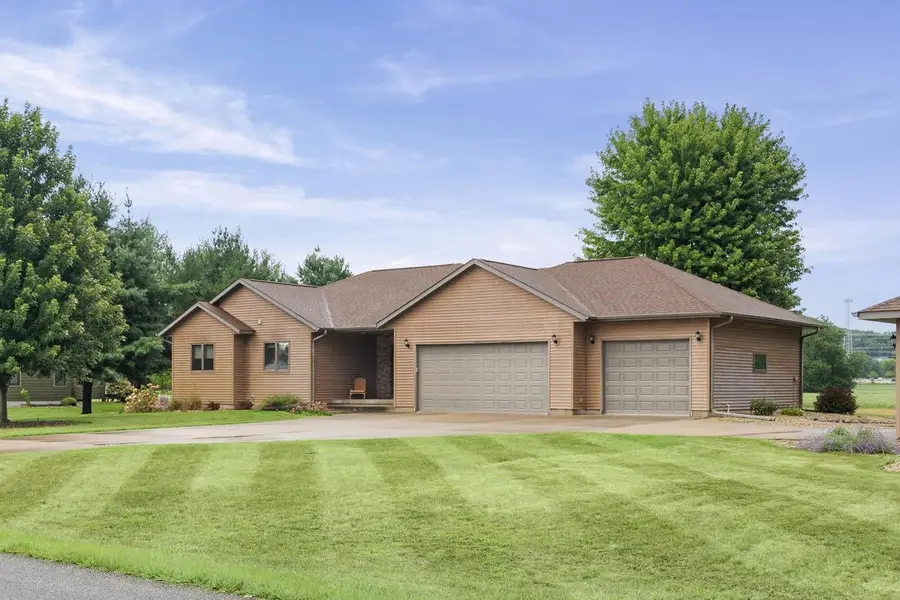 N8670 Hanson DRIVE, Holmen, WI 54636 - #2