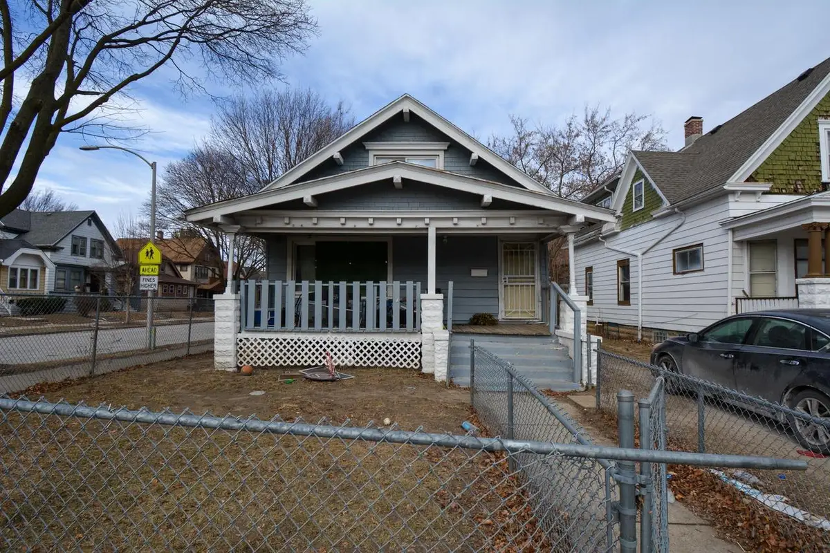1532 W Concordia AVENUE, Milwaukee, WI 53206 - #1