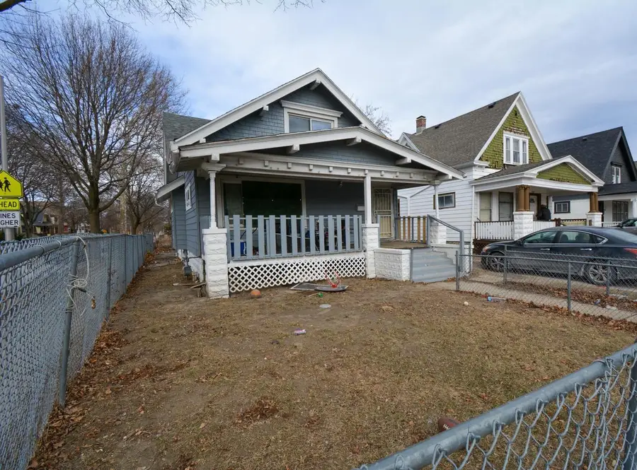 1532 W Concordia AVENUE, Milwaukee, WI 53206 - #2