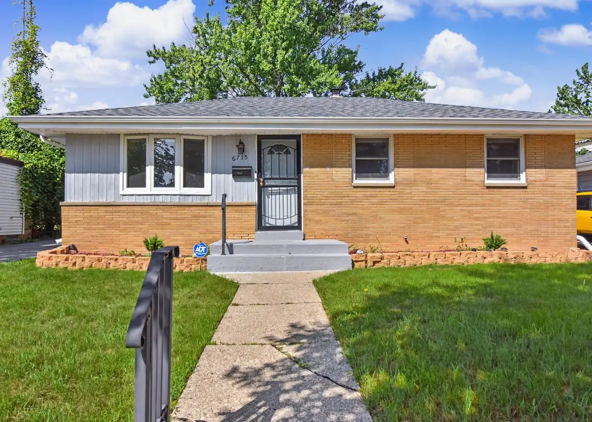 6715 N 78th STREET, Milwaukee, WI 53223 - #1