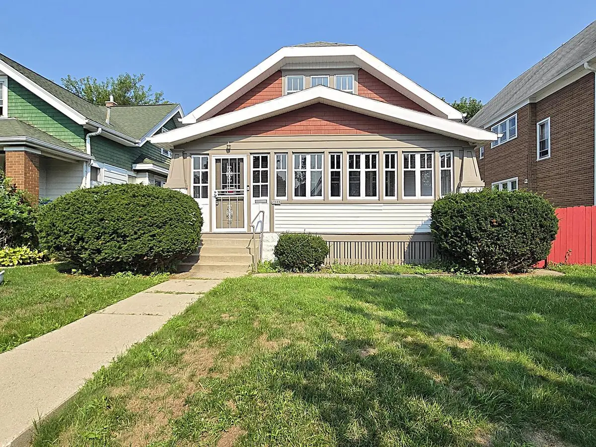 2808 N 37th STREET, Milwaukee, WI 53210 - #1