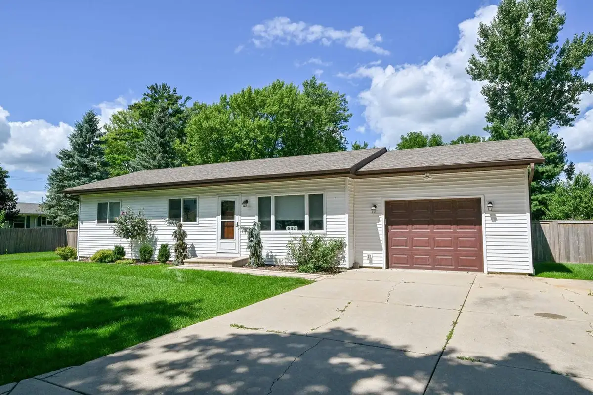 532 Schroeder AVENUE, Delavan, WI 53115 - #1