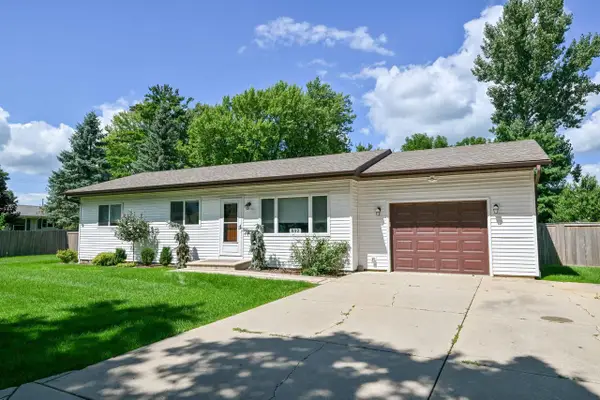 532 Schroeder AVENUE, Delavan, WI 53115