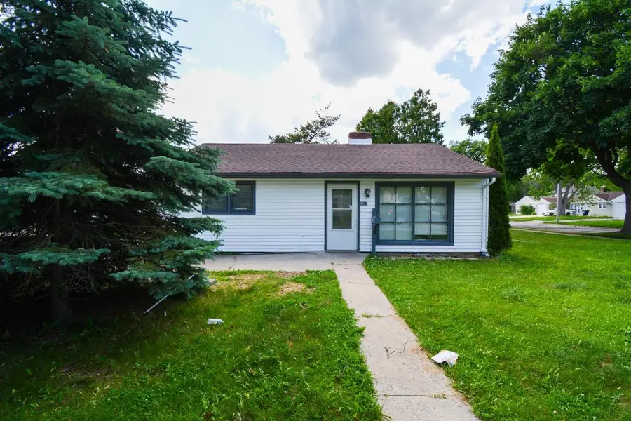 5625 N 57th STREET, Milwaukee, WI 53218 - #2
