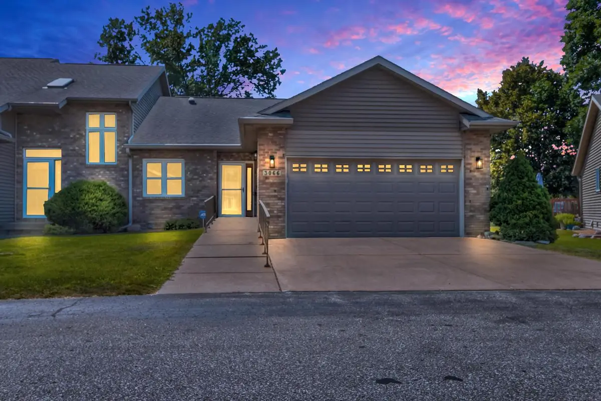 3066 Linden DRIVE, La Crosse, WI 54601 - #1