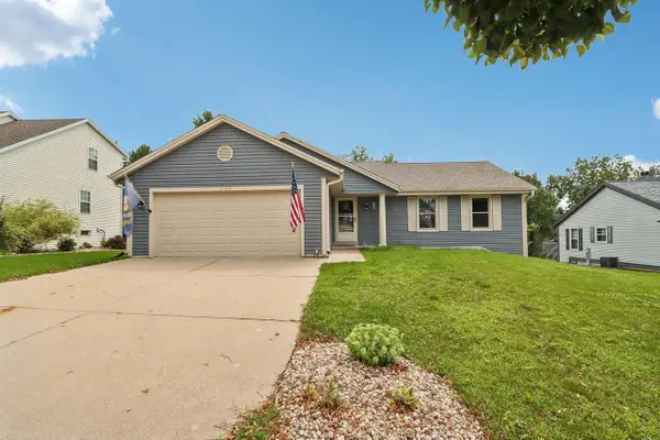 2729 Brighton DRIVE, Waukesha, WI 53188