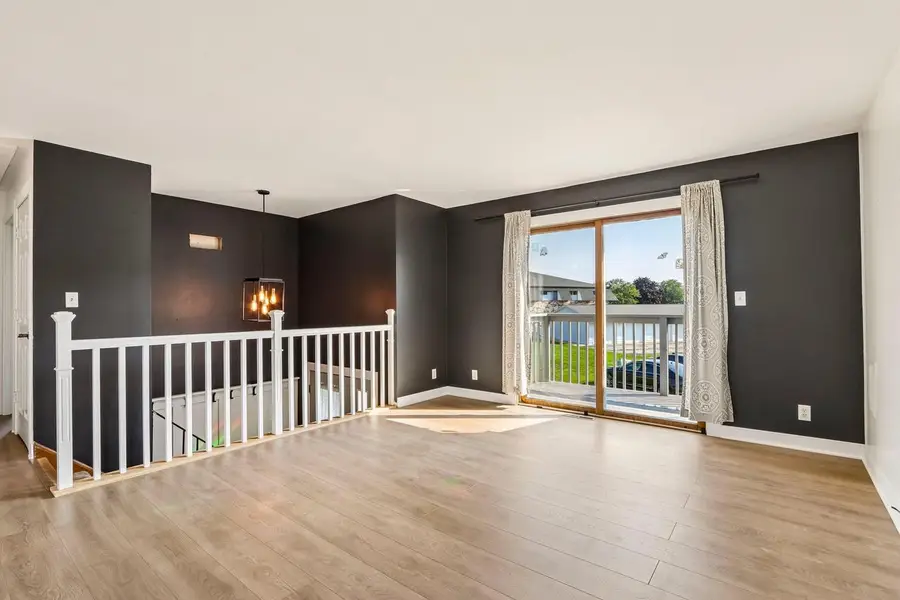 10354 W Parkwood DRIVE, Franklin, WI 53132 - #2