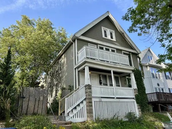 1822 E Thomas AVENUE #1824, Milwaukee, WI 53211