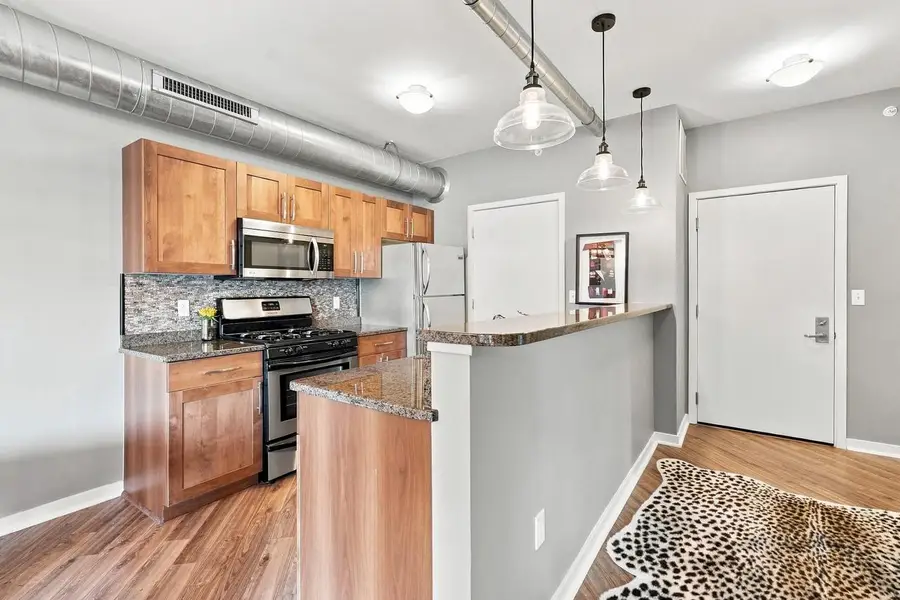 1541 N Jefferson STREET #201, Milwaukee, WI 53202 - #2