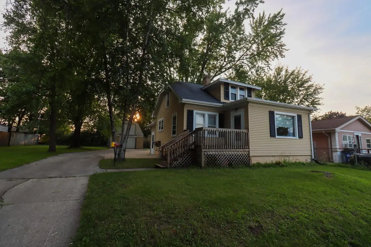 1512 Virginia STREET, Racine, WI 53405 - #1