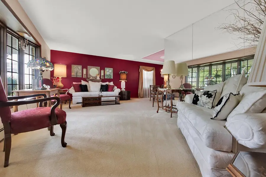 N89W17151 Highland COURT, Menomonee Falls, WI 53051 - #2