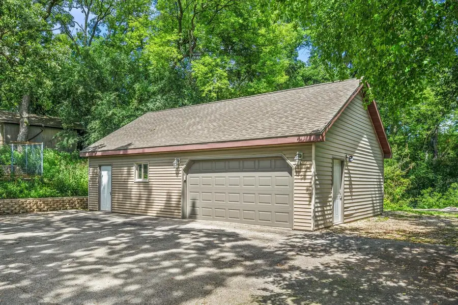 126 E Oak Crest DRIVE, Wales, WI 53183 - #3