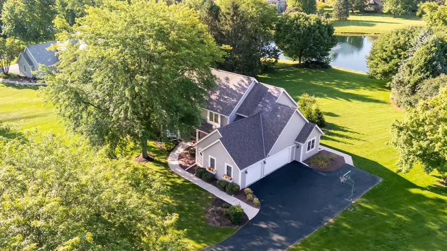 7123 W Lantern LANE, Mequon, WI 53092 - #3