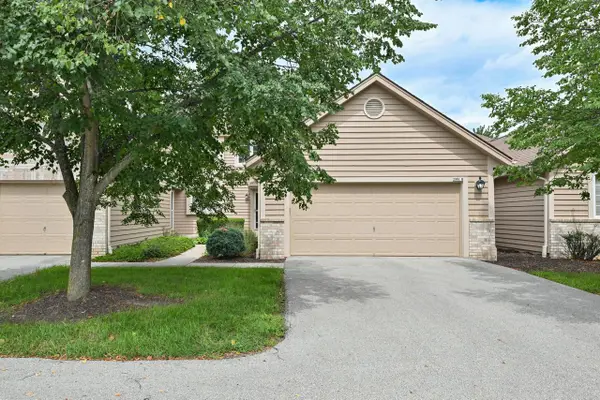 2995 River Birch DRIVE #G, Brookfield, WI 53045