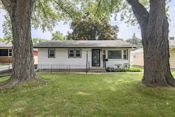 4042 S 60th STREET, Milwaukee, WI 53220
