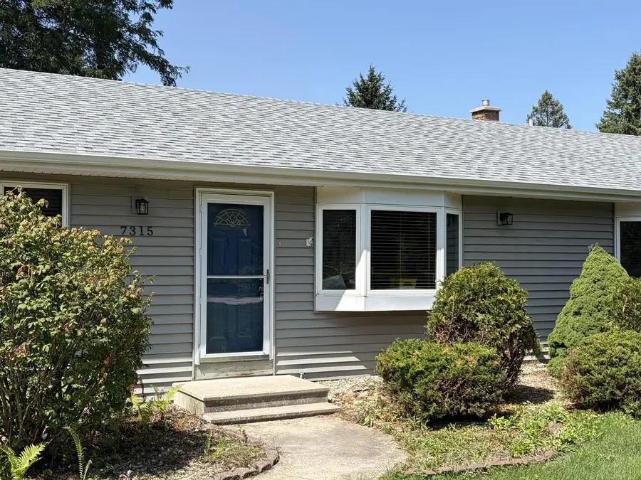 7315 S 48th STREET, Franklin, WI 53132 - #2